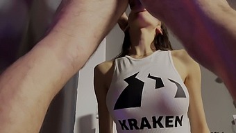 Grote Natuurlijke Tieten En Diepe Keel In Een Hardcore Fantasie
