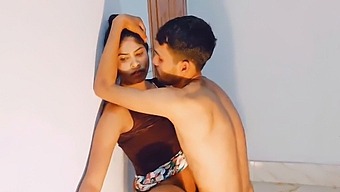 الأخت الزوجة تتعرض لاختراق كسها بواسطة قضيب كبير
